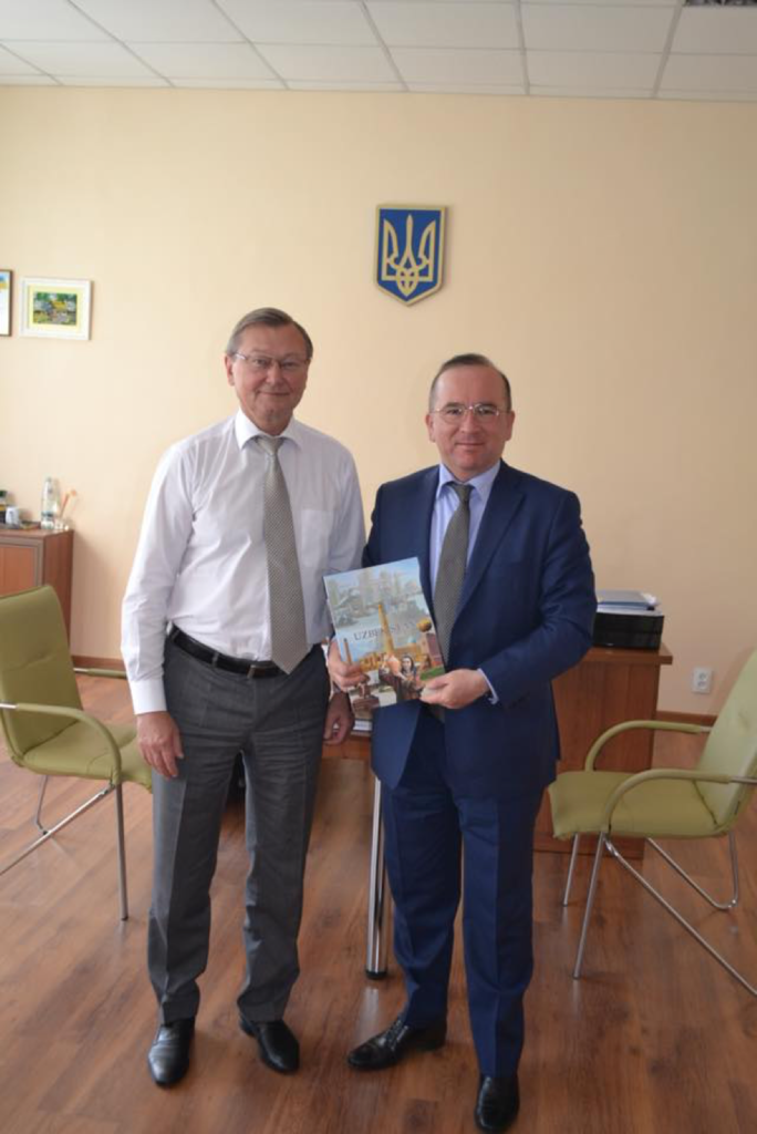 1 червня відбулась зустріч ректора ДНМУ з Послом Республіки Узбекистан