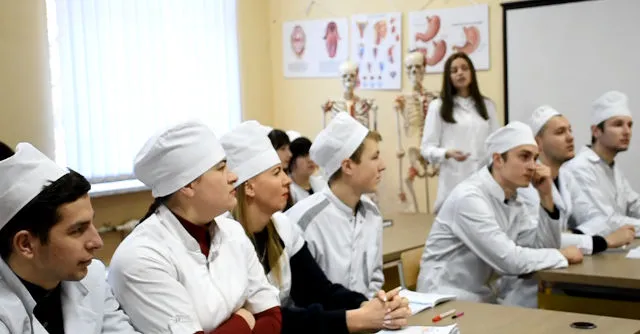 vstupna kampaniya 2021 yakymy budut vymogy do majbutnih abituriyentiv dnmu